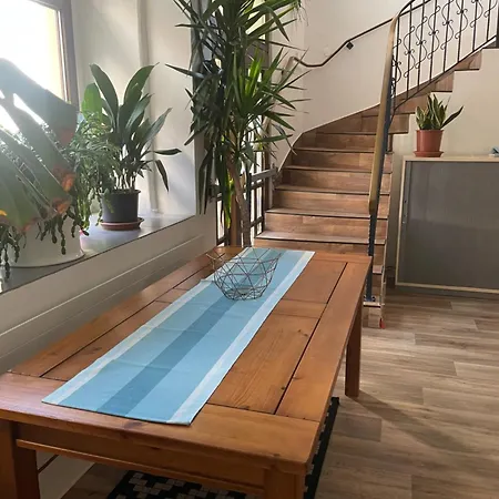 Charmantes Loft Im Zentrum ציטאו